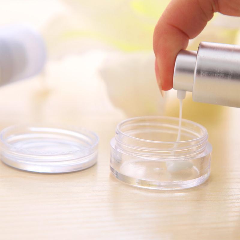 50 Stück klare Cremetiegel Mini-Kosmetikflaschen Behälter transparenter Topf für Nägel