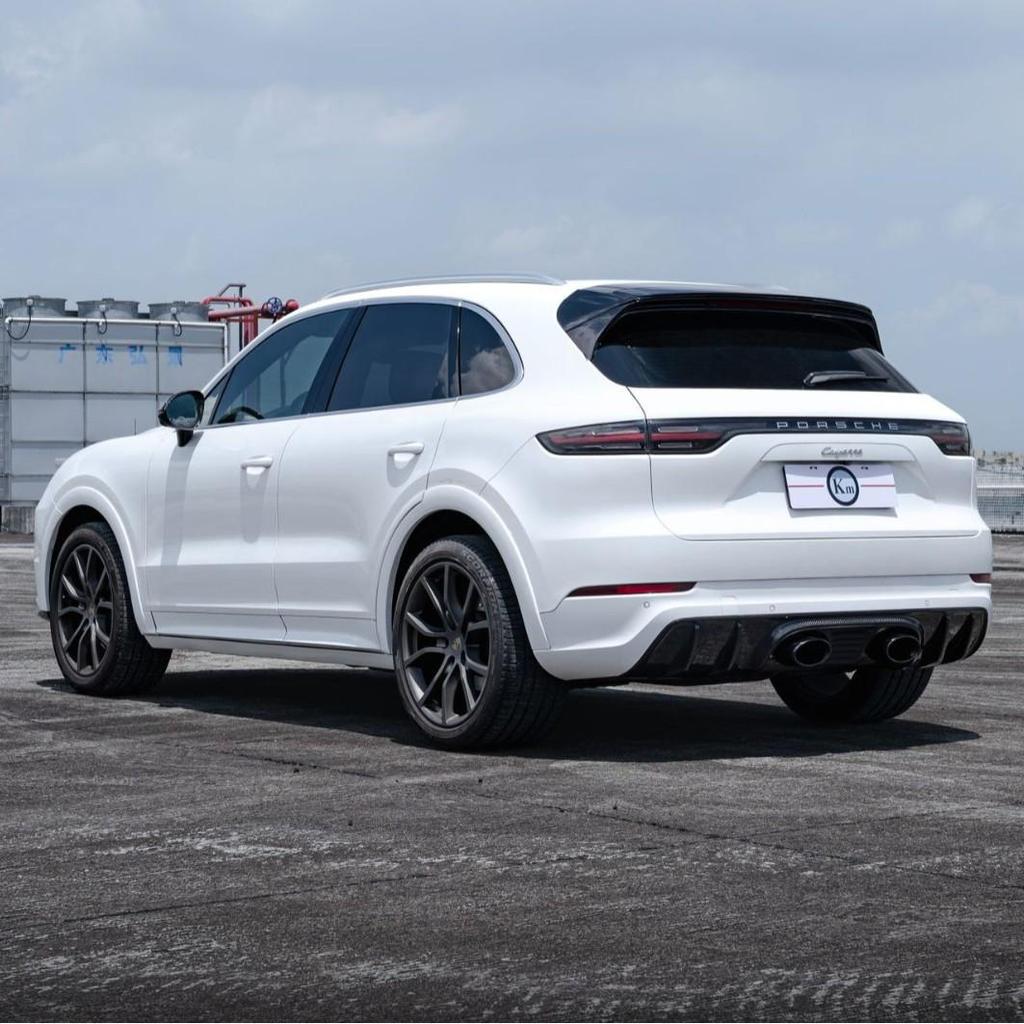18-23 Cayenne 9Y0.1 to 9Y0.2 Turbo GT Rear Kit