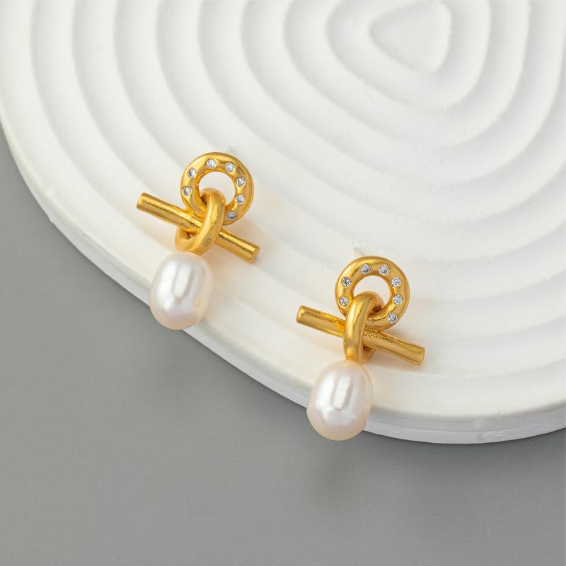 Vintage niche gold-tone freshwater baroque pearl stud earrings - 925 sterling silver posts - elegant for women