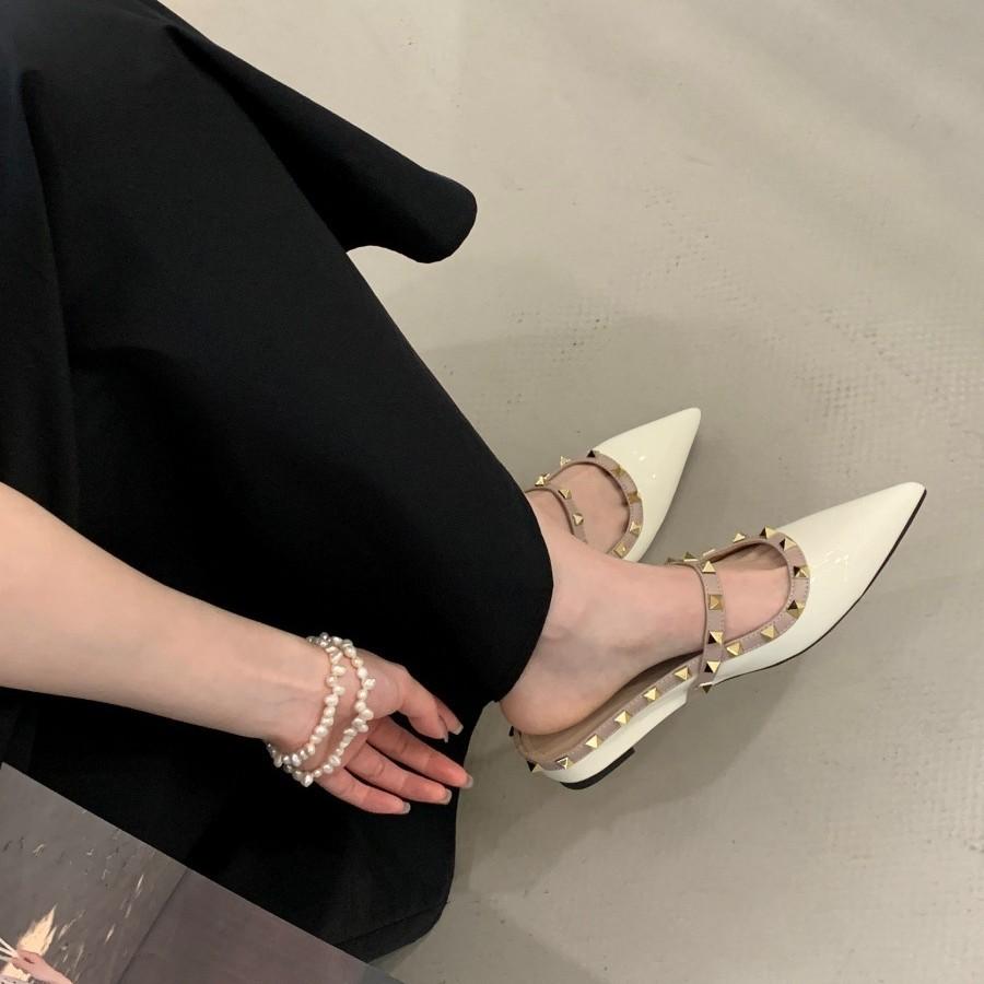 Inner Height Increase Versatile Pointed Rivets Baotou Drag Women's Spring 2025 New European and American One-word Buckle with Women's Cool Slippers