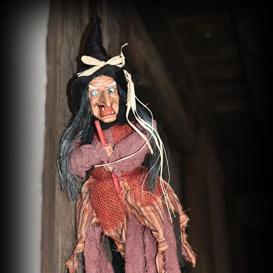 Halloween Witch Sound Activation Function Screaming Sounds Horror Atmosphere Voice Control Electric-props Haunted House Setting Ornament Hanging