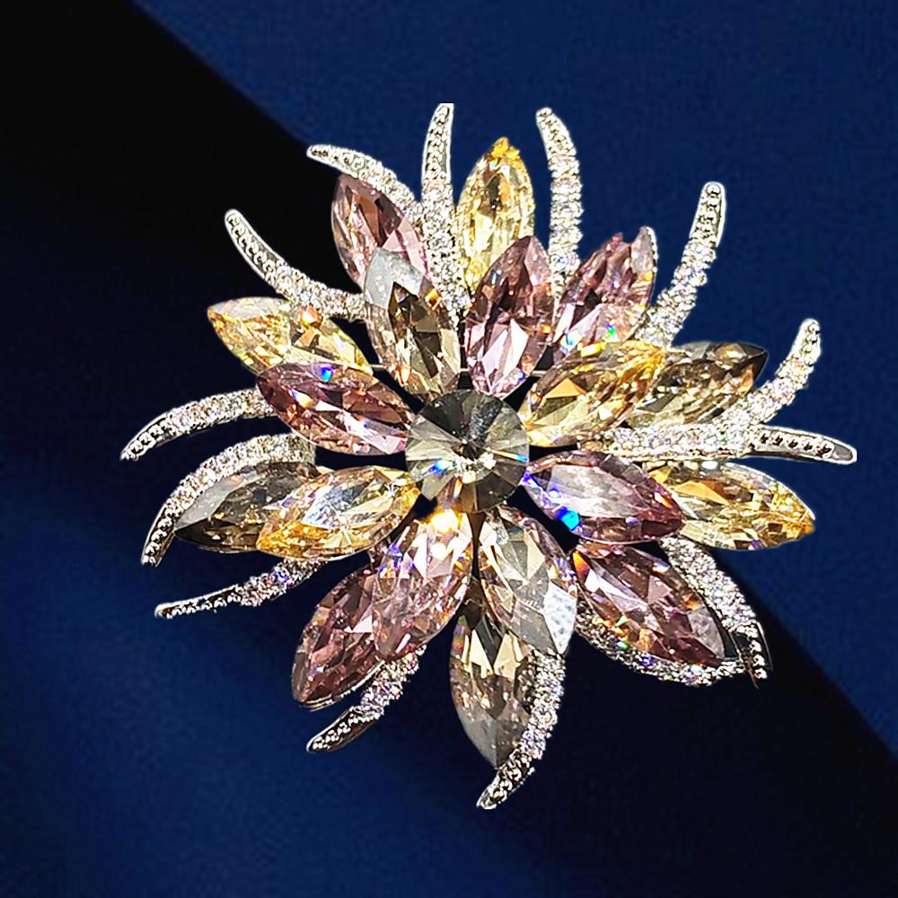 

High-End Chinese Bauhinia Brooch: Versatile Crystal Corsage for Coats and Sweaters