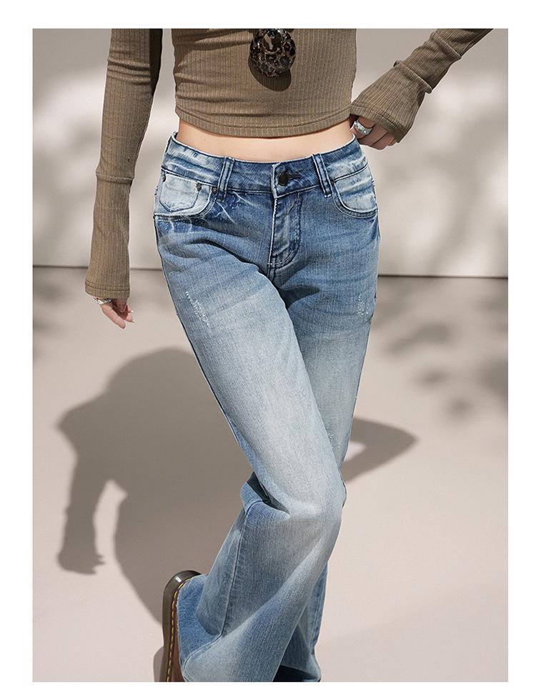 Women's 2025 American-Style Low-Waisted Blue Gradient Micro-Flare Jeans - Slim Fit, Autumn Collection