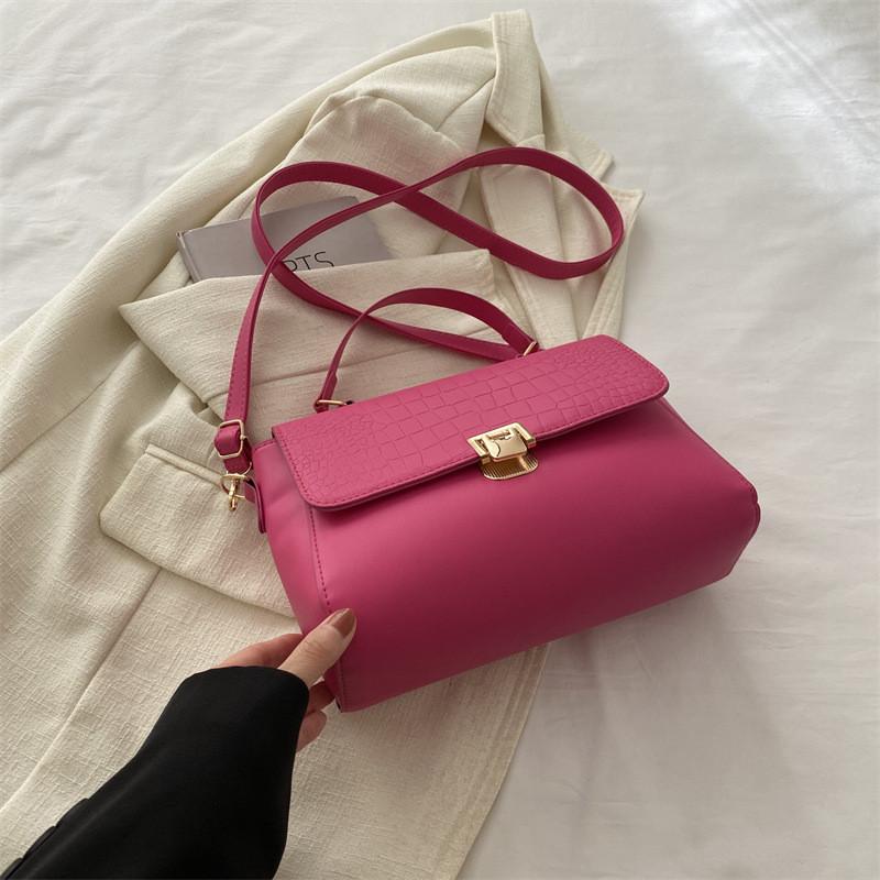 Fashionable Pu Leather Shoulder Bag For Women Classic Square Crossbody Handbag