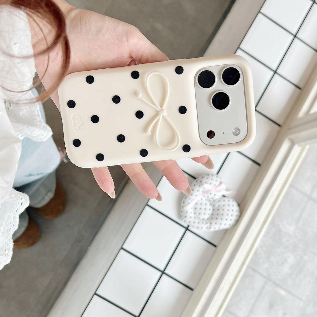 Polka Dot Bow Knot Silicone Case for iPhone 17/16 Pro Max