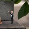 Resin Miniature Figures of Violin Players in 1/64 Scale Ideal for Long Term Decors and Artistic Projects