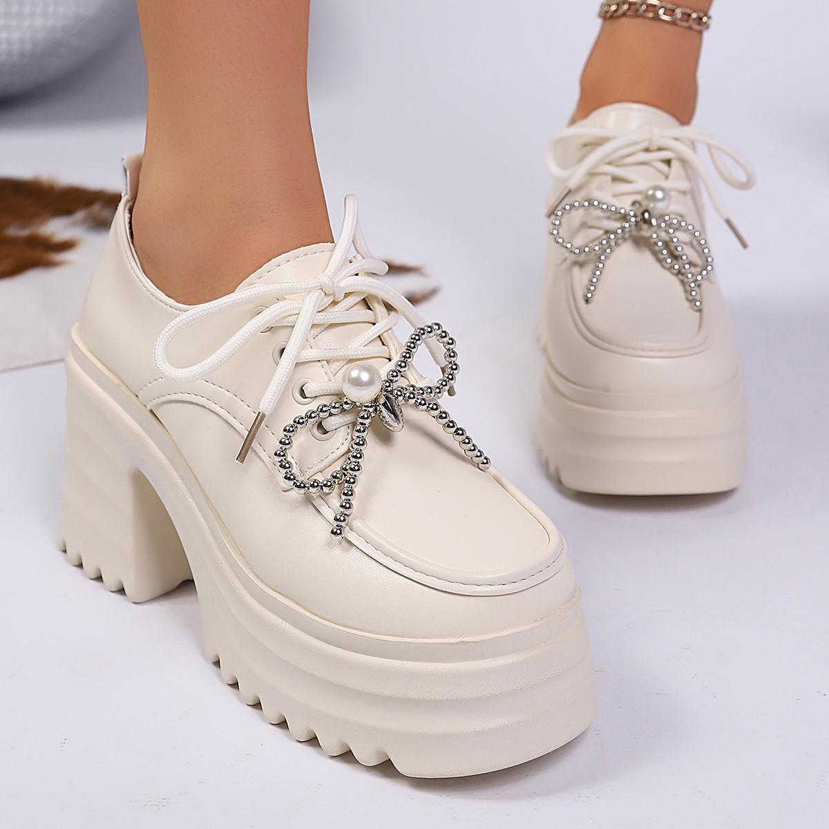 

Мода Мода Одиночная обувь Осень Новые Крылья летучей мыши дьявола Готическая Женская обувь Толстая подошва Водонепроницаемая Платформа Металл 35 бежевый