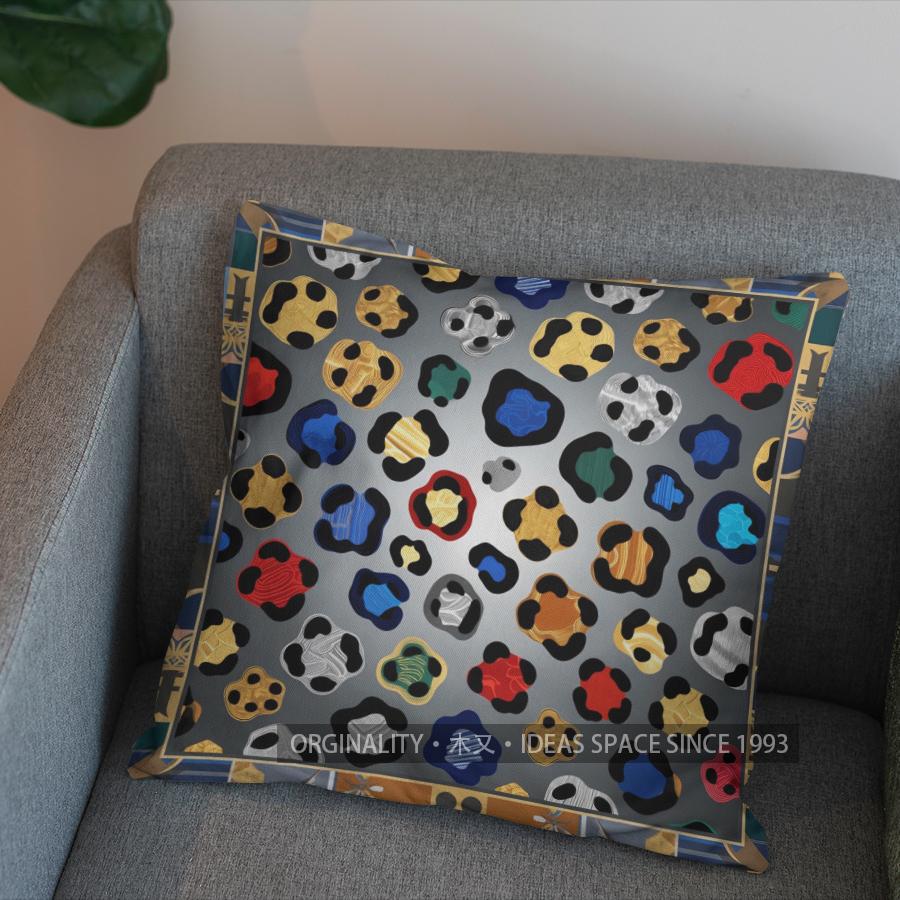 2D Jaguar Pattern With Geometric Design Pillow Cover Pattern Cushion Cover Suitable For Sofa Bedroom Car Pillow Cover