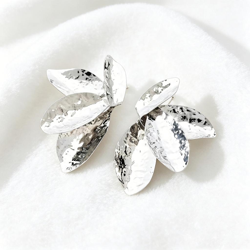 Metal Flower Stud Earrings Women's High Sense Irregular Temperament Petal Earrings