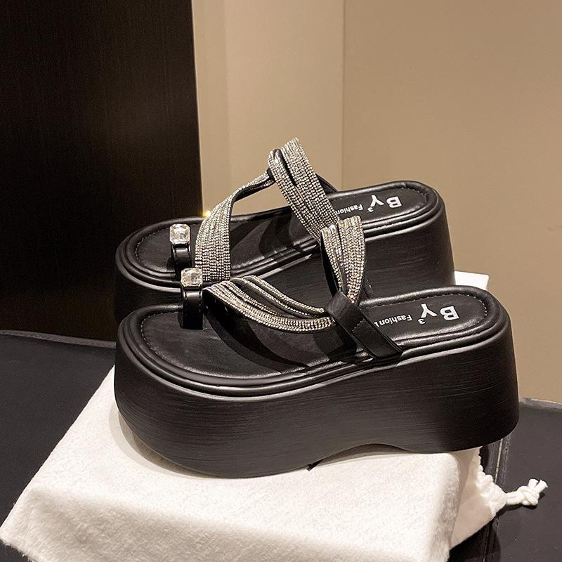 

Seaside slippers women s 2025 summer new high-end thick-soled outer wear with skirt beach black height-enhancing cool slippers 40 чёрный