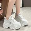 Mode Damen Schuhe Trend Weiß Schwarz Klobige Sneaker Herbst Winter Dicke Sohle Dad Schuhe Hochwertiges PU-Leder Plateau-Sneaker Neu
