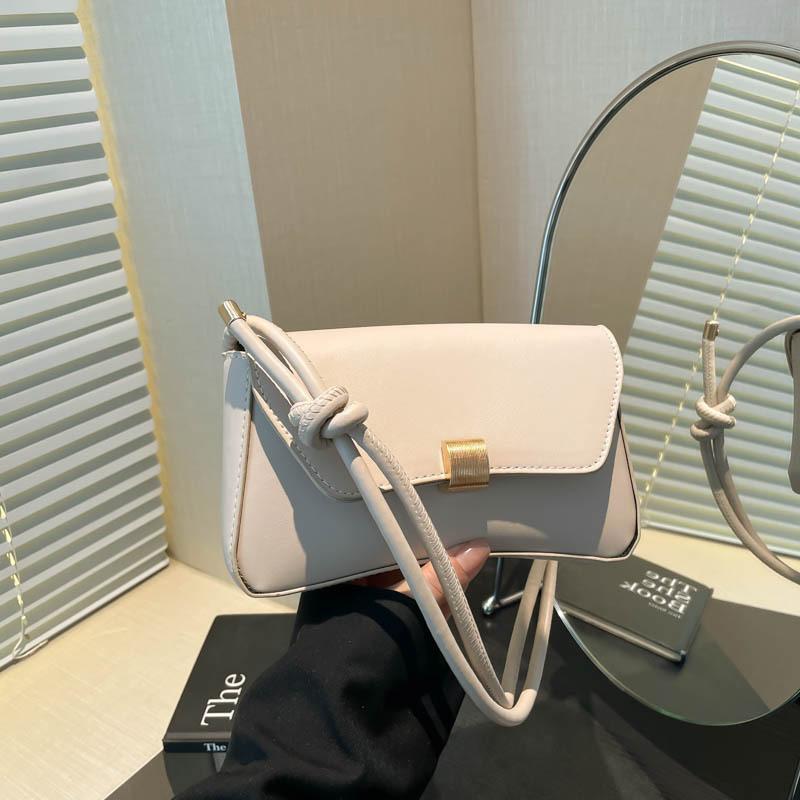 Premium bag women 2025 new baguette bag retro hand-held underarm bag foreign style girl shoulder messenger bag