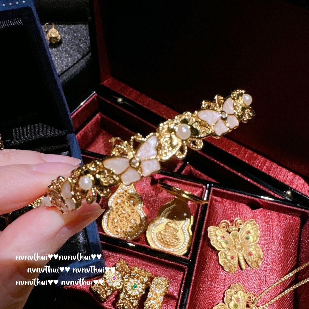 Ancient Gold Chiseled Butterfly Fritillary Gemstone Bracelet, New Chinese Style, Densely Woven Honeycomb Butterfly Drop Glaze Necklace Set