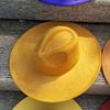 Căciuli și chipiuri – Pălării de cowboy