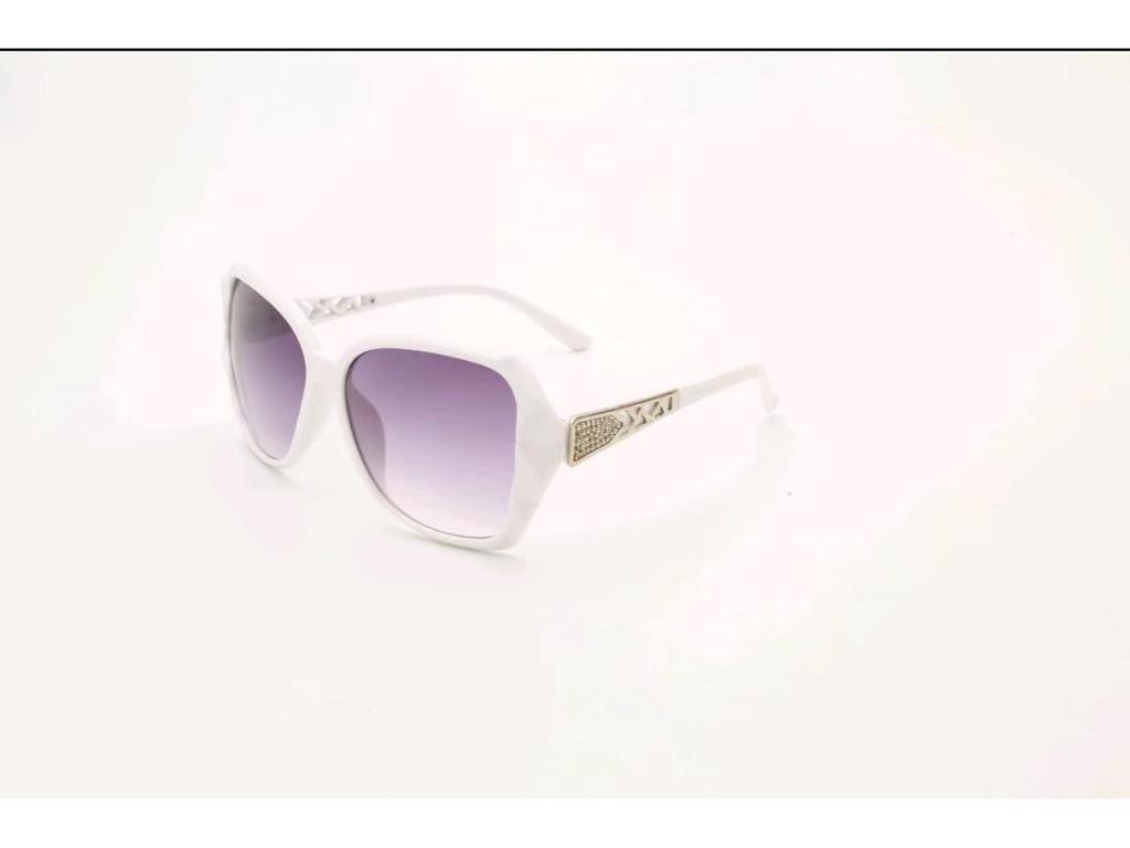 High-End Women's 2024 Anti-UV Sunglasses - Slimming, Trendy Summer Sun Protection