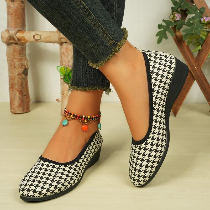 

Женские туфли большого размера, весенне-осенние новинки, джинсовые туфли на танкетке, с мелким вырезом, повседневные туфли-лоферы на одном педале 43