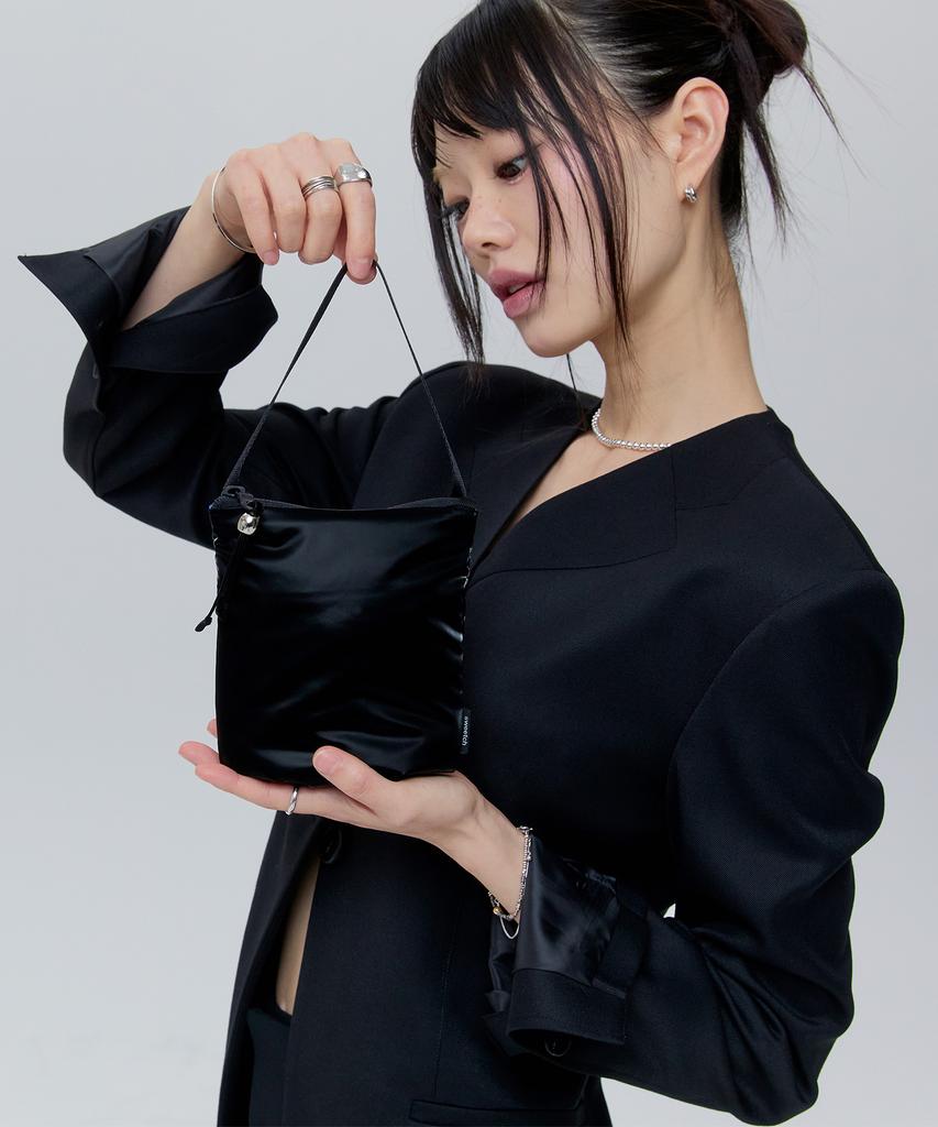 Sweetch Handle Pouch 001 Glossy Black