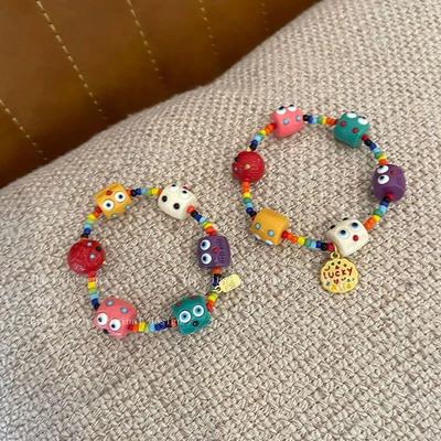 Bonita Pulsera de Cuentas de Color Fresa de Monstruito Pulsera para Mujer Cuerda de Mano Joyería de Dibujos Animados Regalo