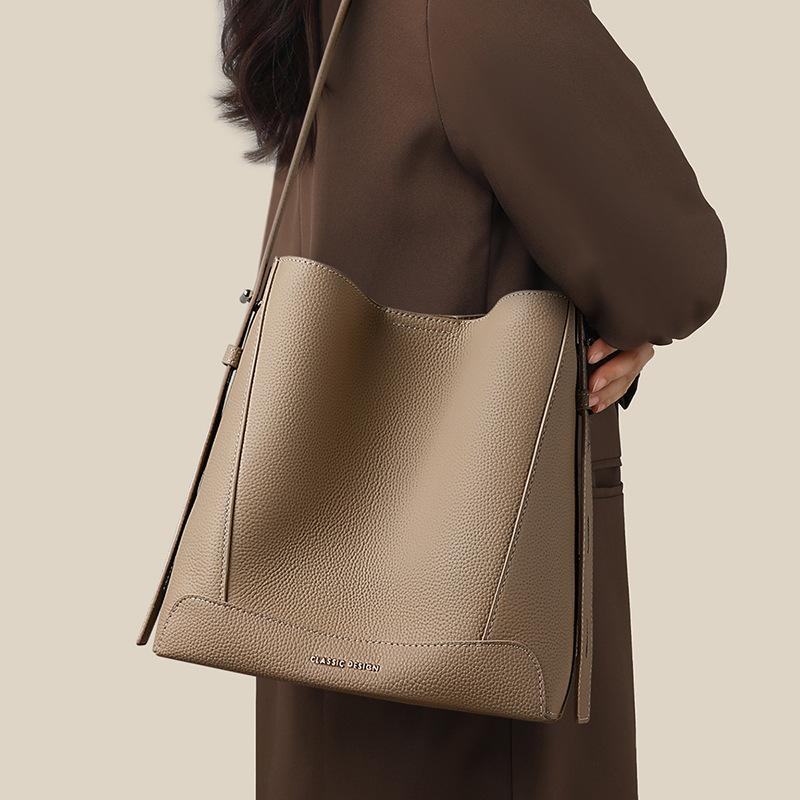 

Bucket Bag, Leather Women S Bag, Large Capacity, Commuting Fashion, High Sense, Shoulder, Underarm Bag, Luggage. хакі