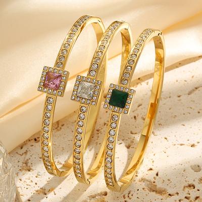 Light Luxury and High-end Square Female Emerald Baby's Breath Bracelet Bracelet