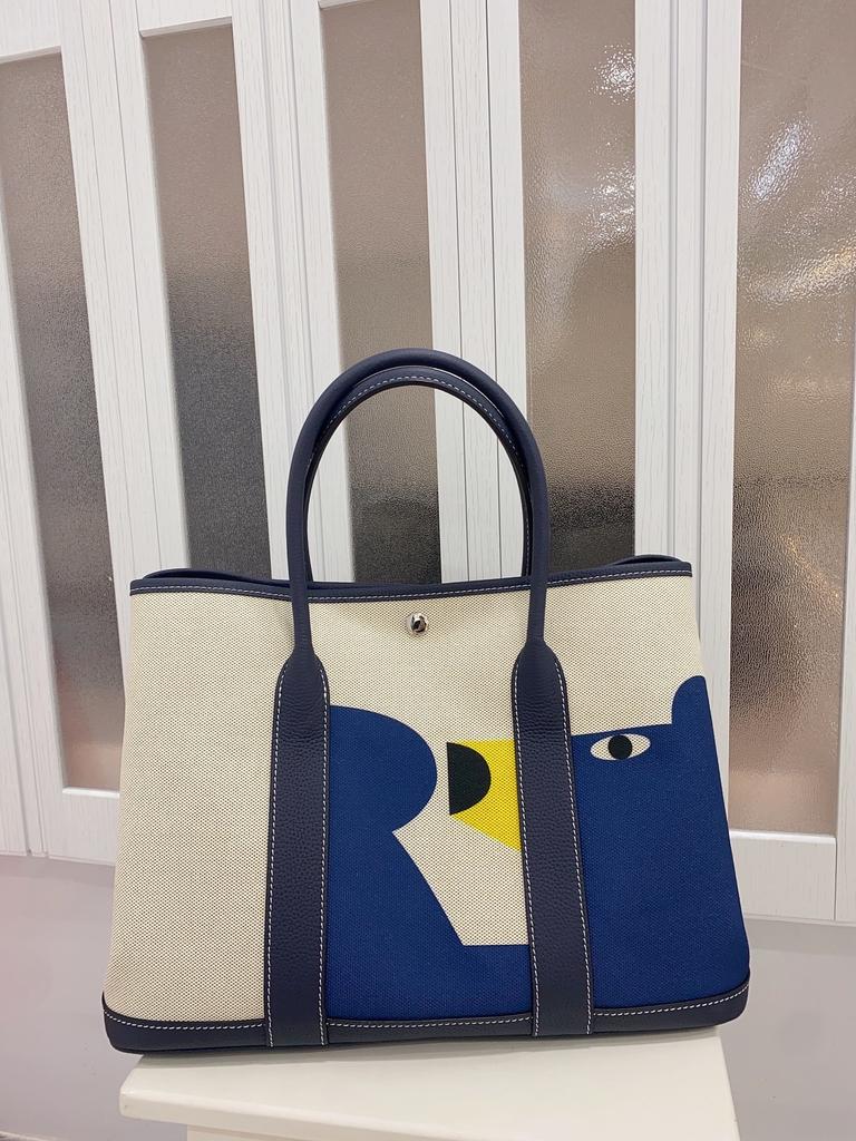 2025 Canvas With Top Layer Cowhide Women's Bag Garden Handbag Large Capacity Leather Contrasting Single Shoulder Tote