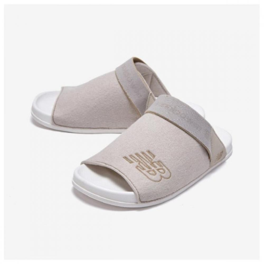 

New BalanceNew Balance Kids Slipper Sandals BQC NKPMCS271E35 Kids Sandals K4502E1P