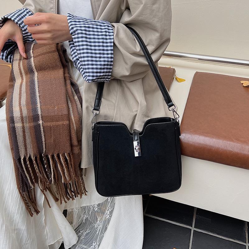 2025 Vintage Matná Minimalistická Velkokapacitní Taška Přes Tělo/Taška Přes Rameno