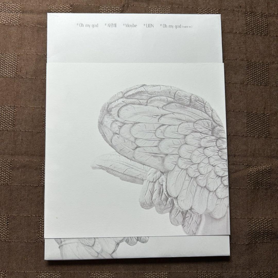 

[БУВШИЙ У ВЖИВАННІ] Альбом GIDLE I TRUST