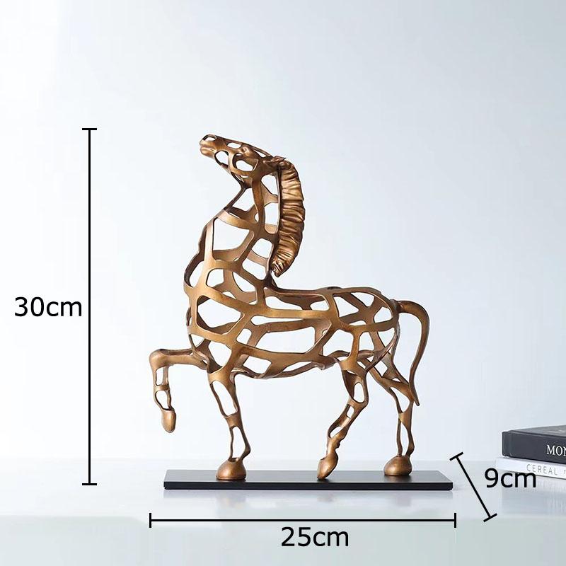 

Minimalist Hollow Horse Sculpture Abstract Artwork Desk Decoration Steed Ornaments Animal Metal Statue Room Aesthetic Decor золотистый