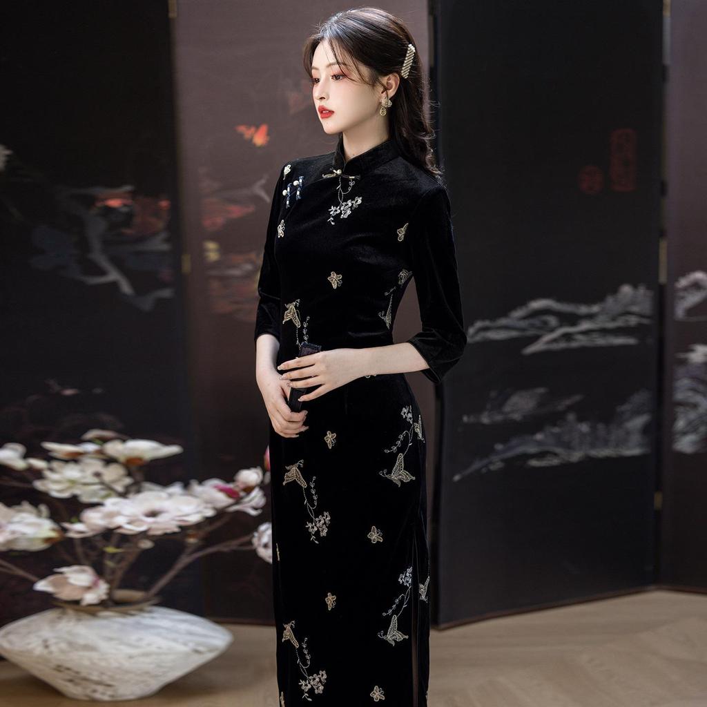 Luxurious Black Velvet Long-Sleeve Cheongsam: High-End, Unique Chinese Style Dress