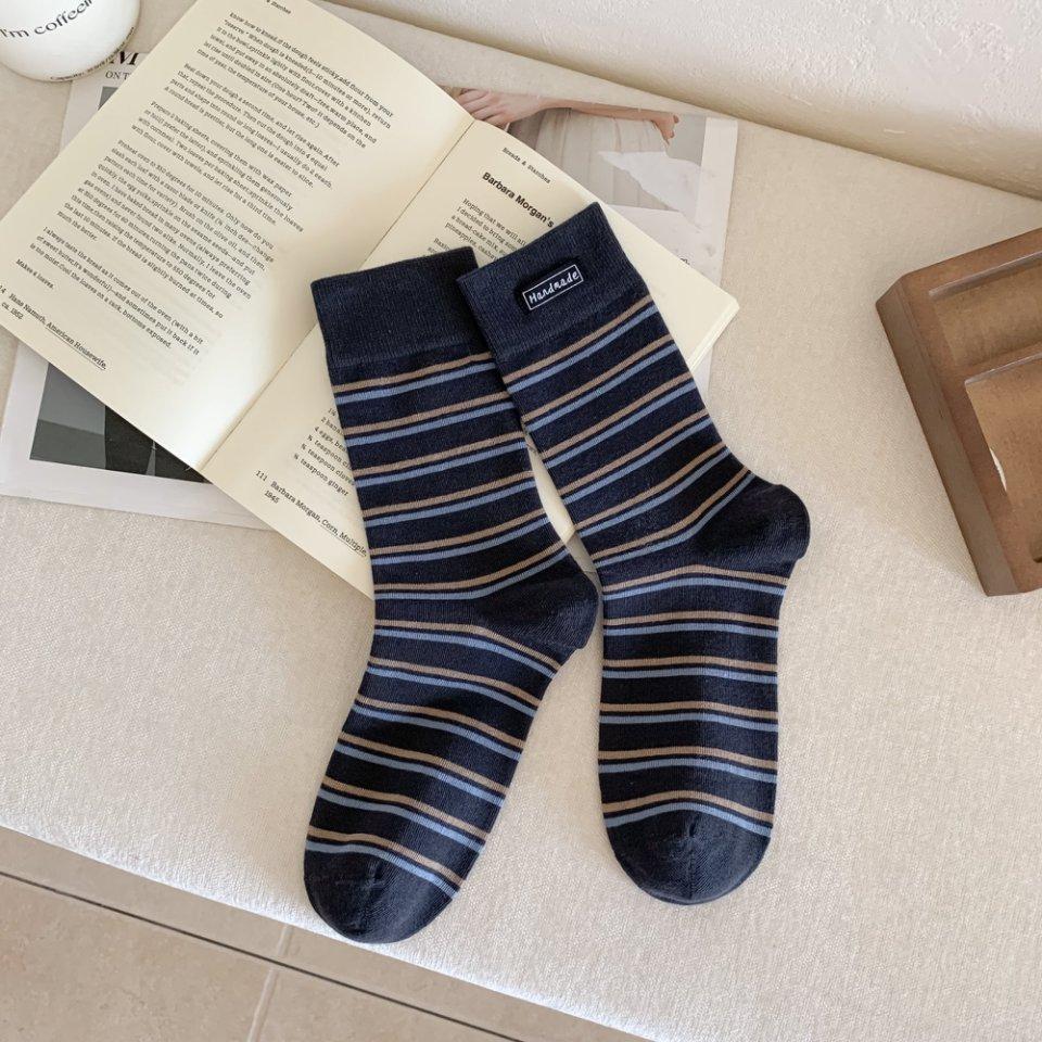 Female Spring and Autumn Retro Striped Cloth Logo Leisure Sports Boneless Tube Stack Socks