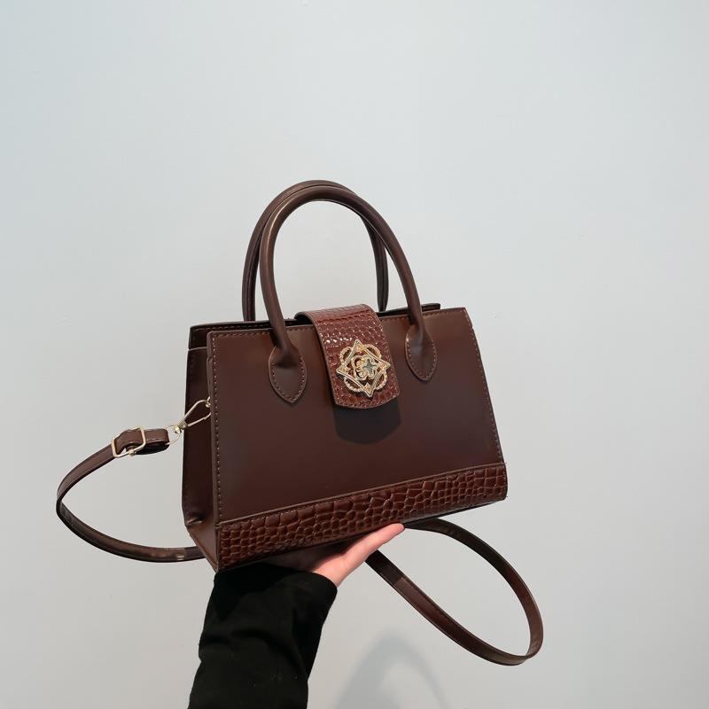 Solid color casual new crossbody fashion popular fashion retro texture winter portable small square bag women