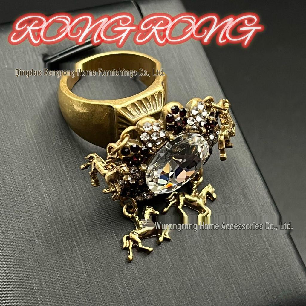 Best-selling Snake-shaped Rhinestone Medieval Vintage Ring - Non-fading, Retro, Light Luxury, High-end Design