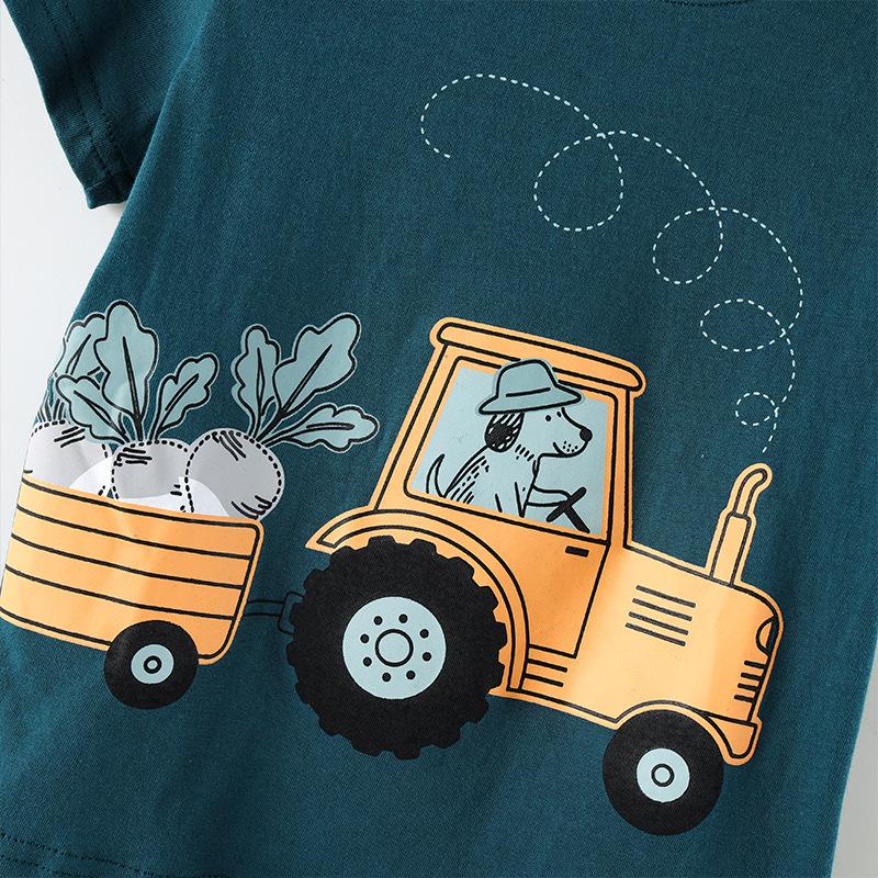 New summer collection: boys’ short-sleeved T-shirt with tractor print – children’s round-neck T-shirt