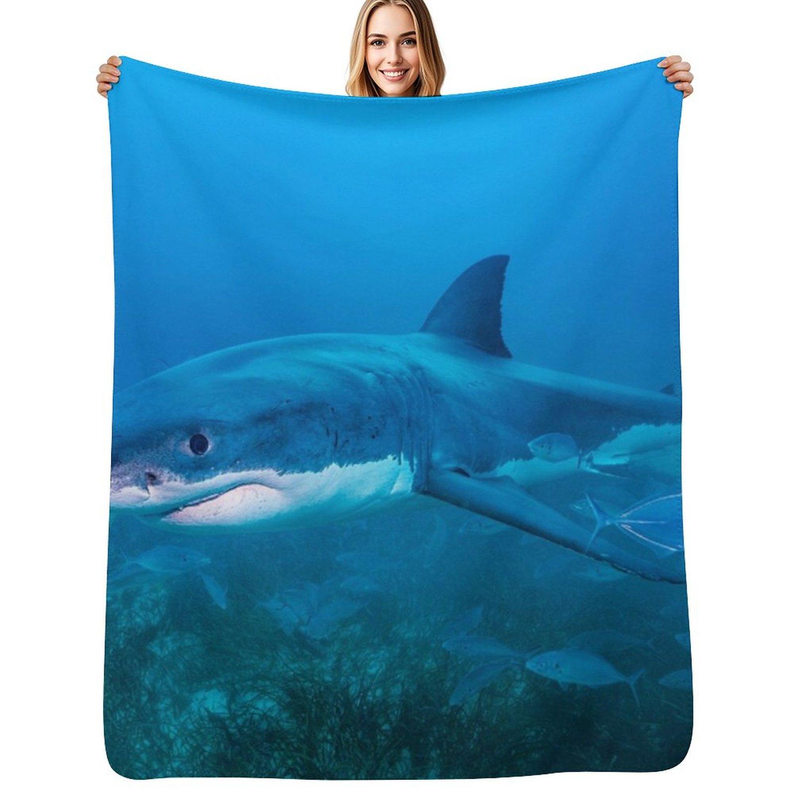 Great White Shark Underwater Throw Blanket Travel Size Cozy Blanket for Plane Train 75x100cm