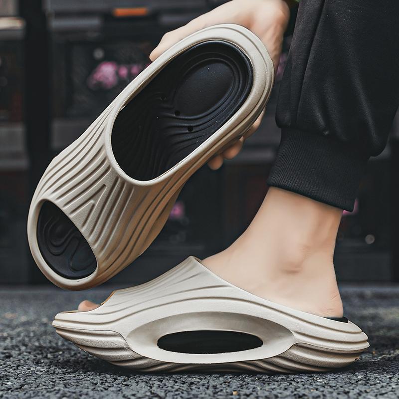 Högkvalitativa herrtofflor Inomhus Utomhussandaler Strand Bekväma Mjuka Tjocka Tofflor Herrskor Flip-flops Herr Hemtofflor