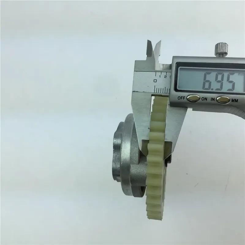 For Zongshen cb250 whiteboard engine oil pump zongshen engine 250 oil pump engine oil pump gear