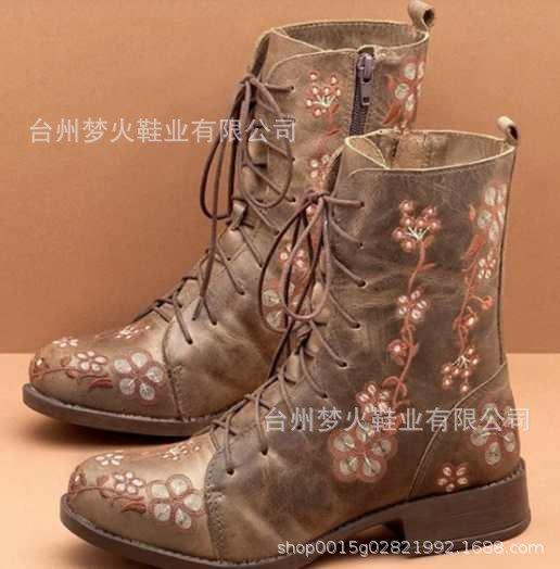 Retro Women's Boots Winter New Round Head Thick Heel Lace-up Embroidered Short Boots Women's Shoes