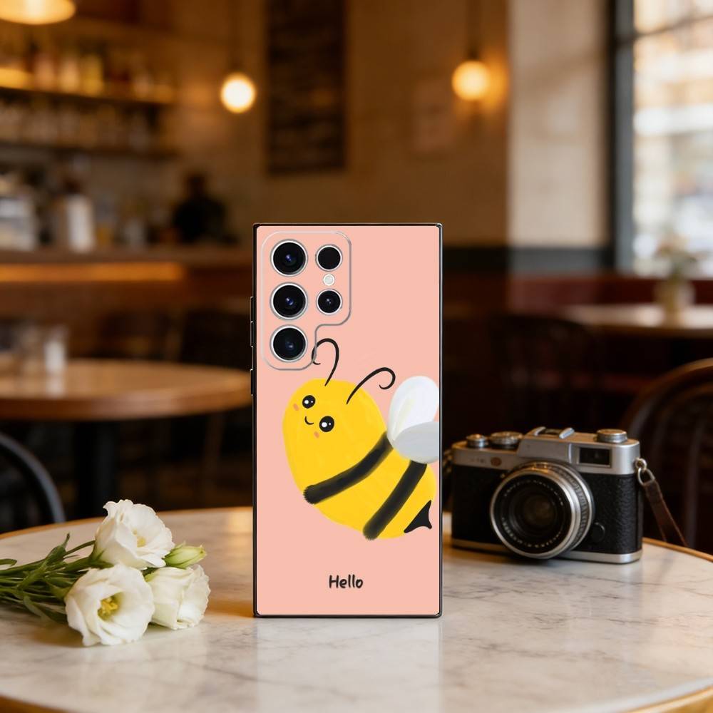 C-Cute Cartoon Bee Phone Case For Samsung S25,S24,S23,S22,S21,S20,Plus,Fe,Lite,Others Black Cover