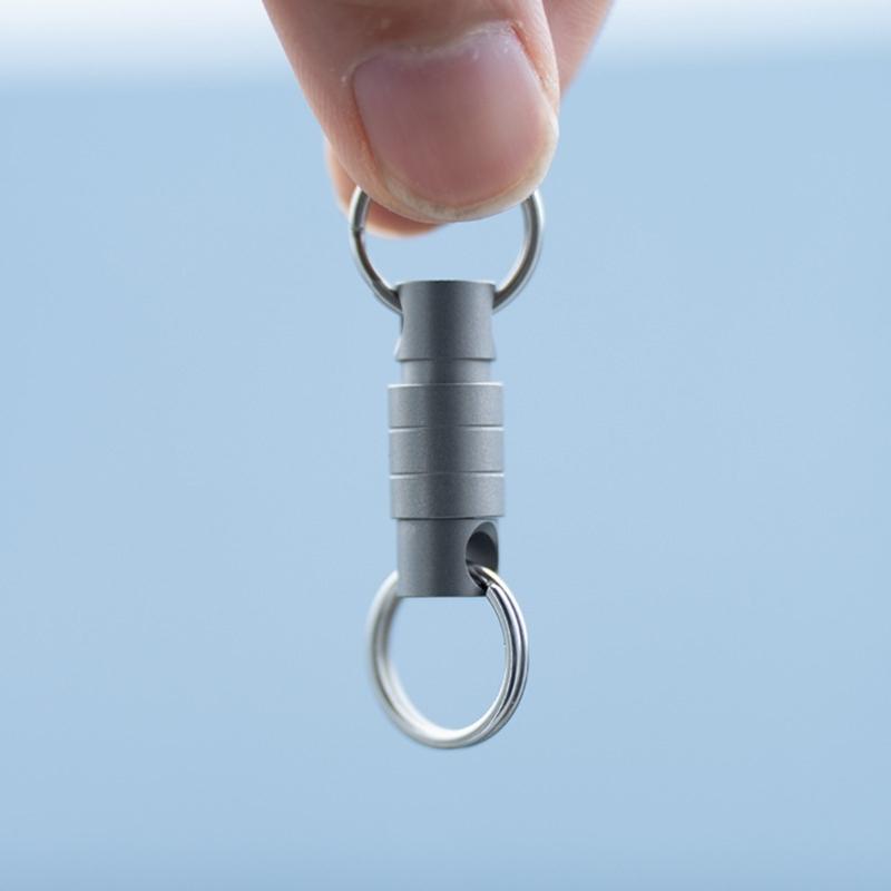 Quick Releasing Keychain Outdoor Attachments Clip Craft Carabiner Accessories for Outdoor Activity Enthusiasts Gifting