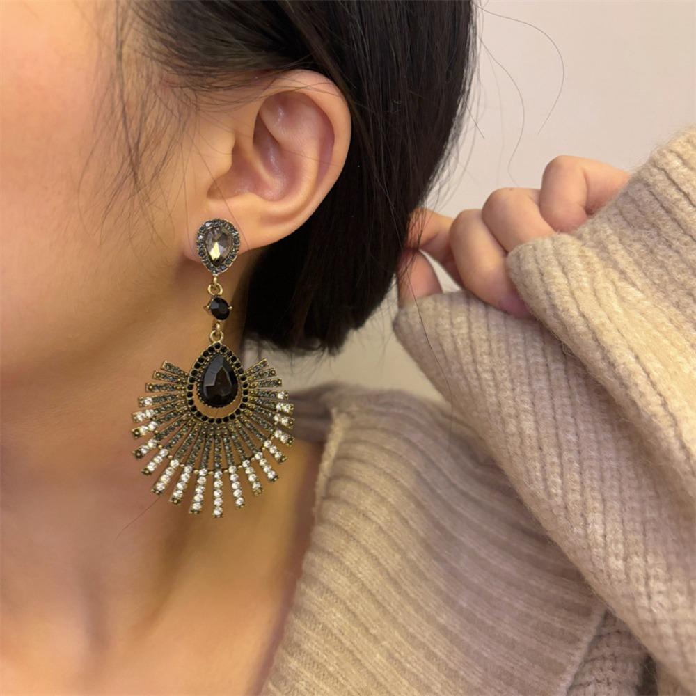 Light Luxury Tassel Dangle Earrings Exaggerated Vintage Earrings Rhinestone Peacock Earrings Girls