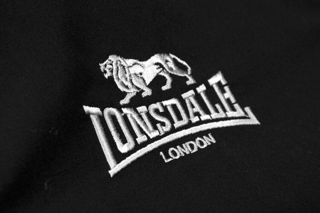 Демисезонная куртка Lonsdale Classic Jacket (2276352-PG) black