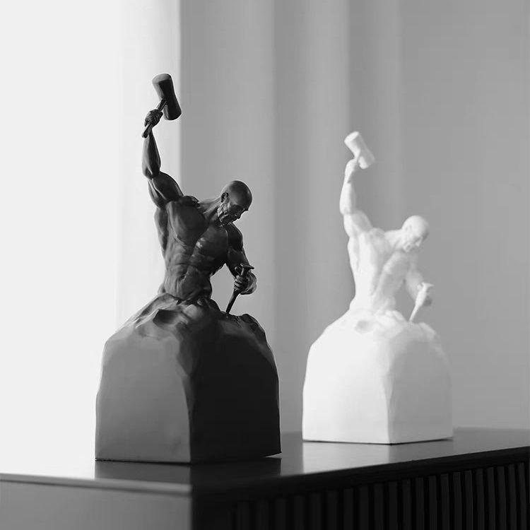 36cm Rzeźba Człowieka, Który Sam Się Stworzył Famous Self Made Man Statues Odlewy Rzemiosło Artystyczne Do Dekoracji Domu Ogrodu Ornamenty Kolekcje