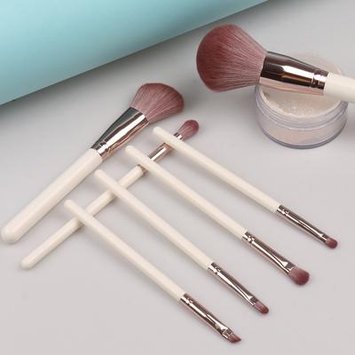 Make-up nástroje a doplňky – Štětce na make-up