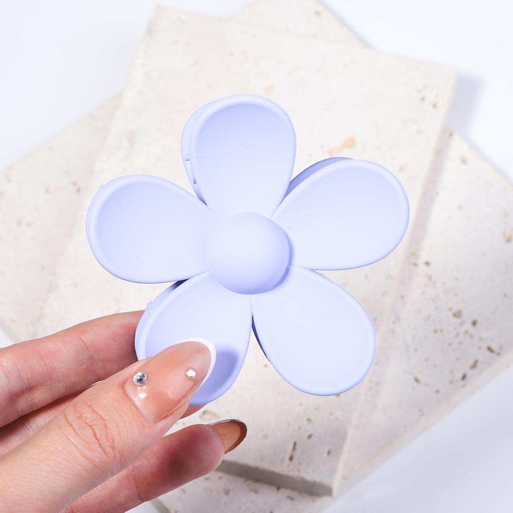 1Pcs Women Solid Color Flower Acrylic Hair Claw for Girls Sweet Pearl Hair Clamps Hair Crab Headband Clips Hair Accessories