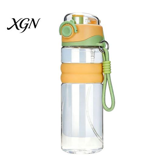 Heat Resistant Drinking Vessel Spray Sports Water Bottle, 750ml Dual-Use Mist And Drink Cup with Safety Reusable Plastic Lock, Leak-Proof Bottle