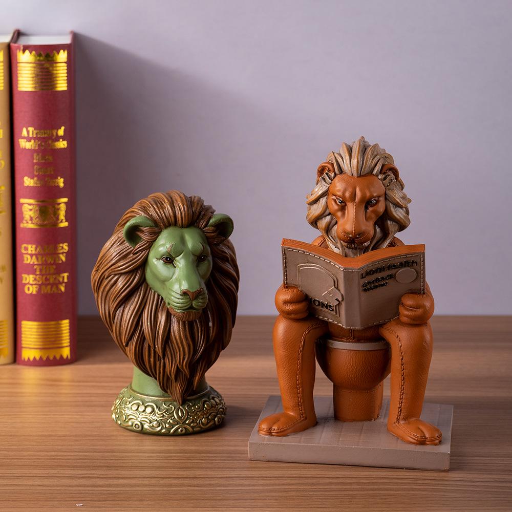 Kreative Löwen-Tierstatue Nordische Harz-Handwerkskunst, Künstlerische Schreibtisch-Dekorationsskulptur