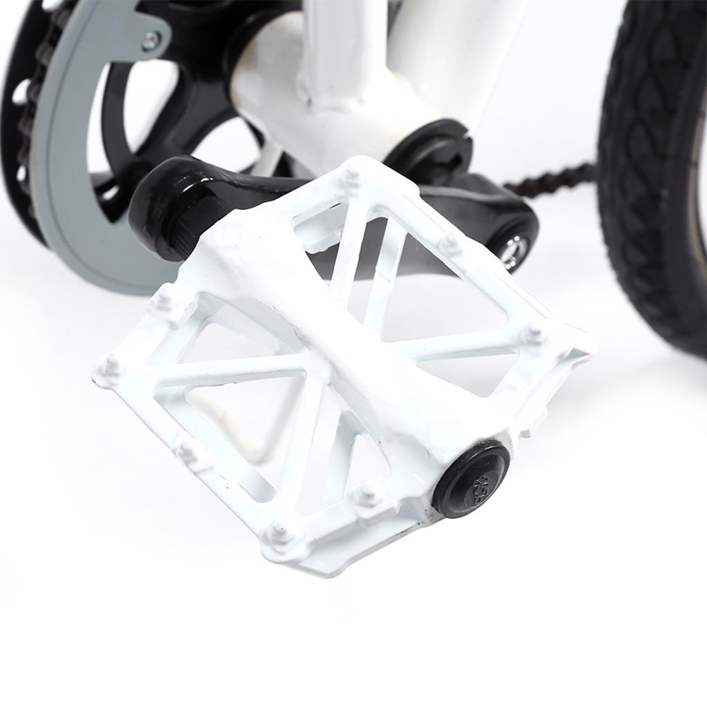 3 Bright Colors 1 Pair Durable Aluminium Pedals Anti Skid Flat Platform MTB Bicycle Pedal