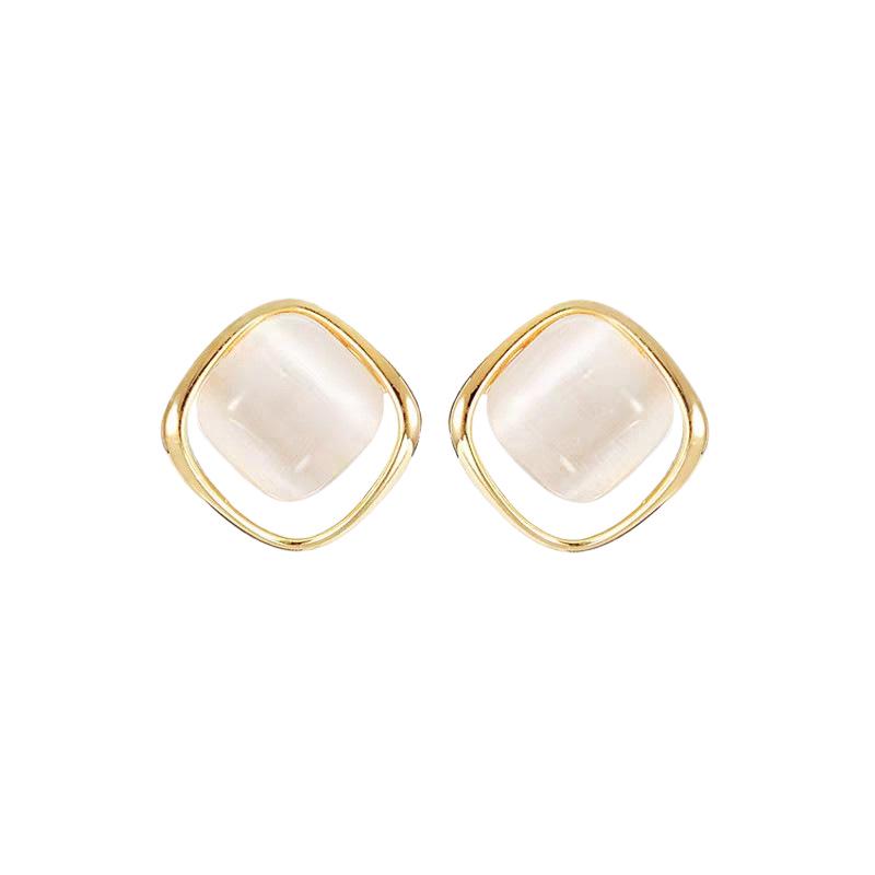 Cat's Eye Gold Stud Earrings – Versatile, High-End Fashion Ear Clips for Women