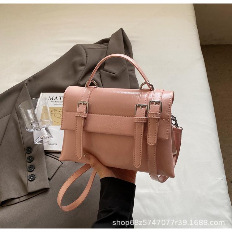 Retro preppy style large-capacity handbag women's 2025 pre-spring new Korean solid color shoulder bag textured messenger bag